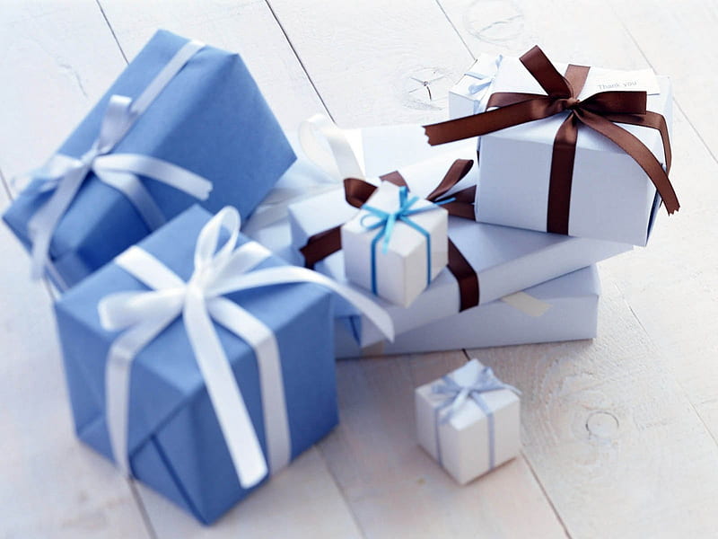 ๑๑ Presents on the floor ๑๑, brown, ribbons, bows, give, love, bright, siempre, light, blue, floor, satin, winter, merry christmas, presents, nature, white, gifts, HD wallpaper