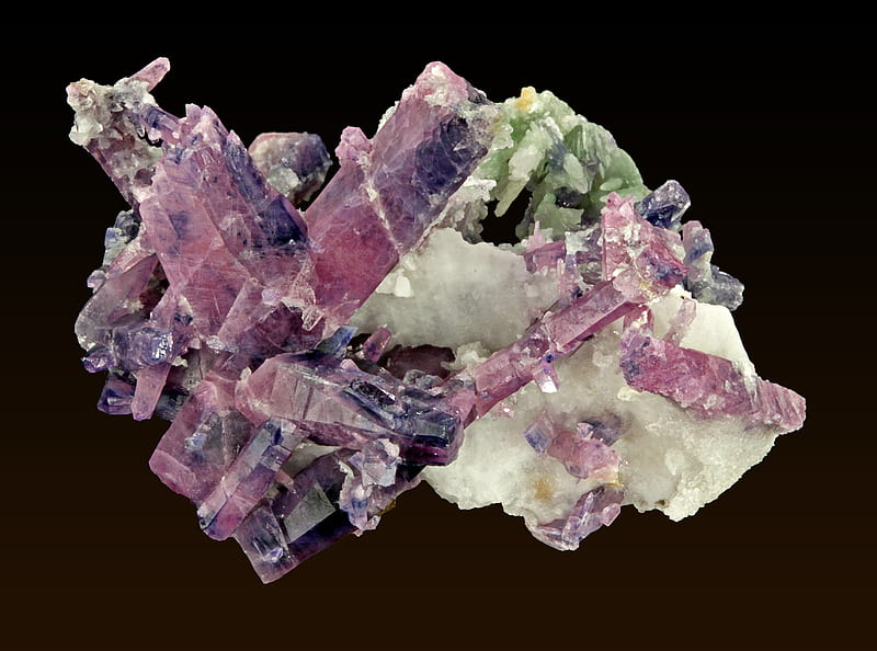 Corundum & Fuchsite, mineral, fuchsite, corundum, crystal, pink, HD wallpaper