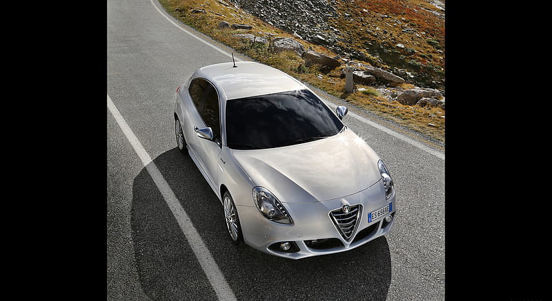 2014 Alfa Romeo Giulietta - Top , car, HD wallpaper