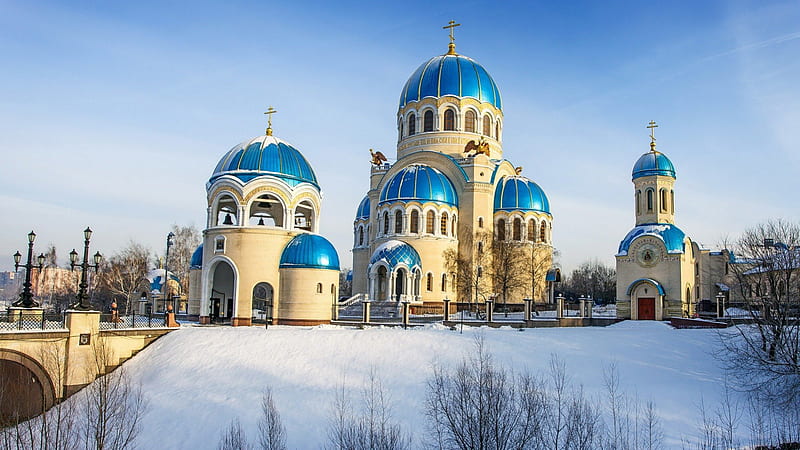 gorgeous orthodox church in winter, orthodox, domes, chorch, blue, winter, HD wallpaper