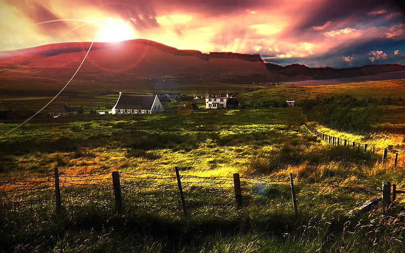 Sunset over Highlands, fence, rural, houses, dusk, bonito, sunset, green, nature, field, HD wallpaper