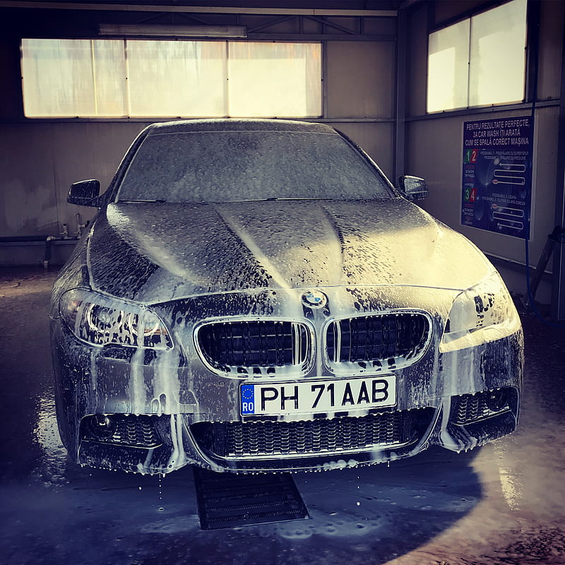 F10 wash foam, car, bmw, washing, wax, carros, motor, HD phone wallpaper