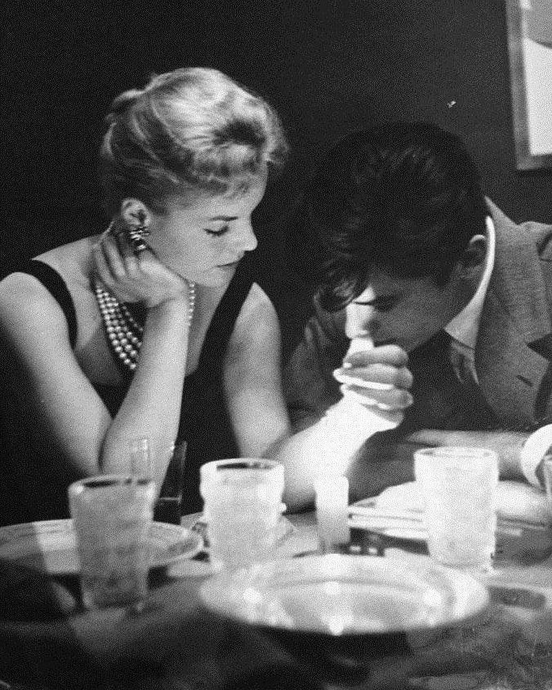 Romy Schneider & Alain Delon on Instagram: “Paris, 1958.”. Роми шнайдер, Винтажный роман, Романтические фото, HD phone wallpaper
