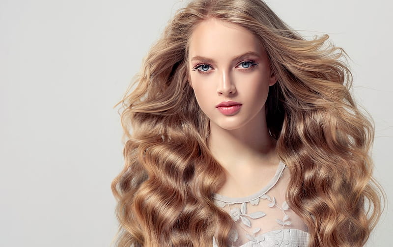 10 Easy Ways To Get Wavy Hair At Home