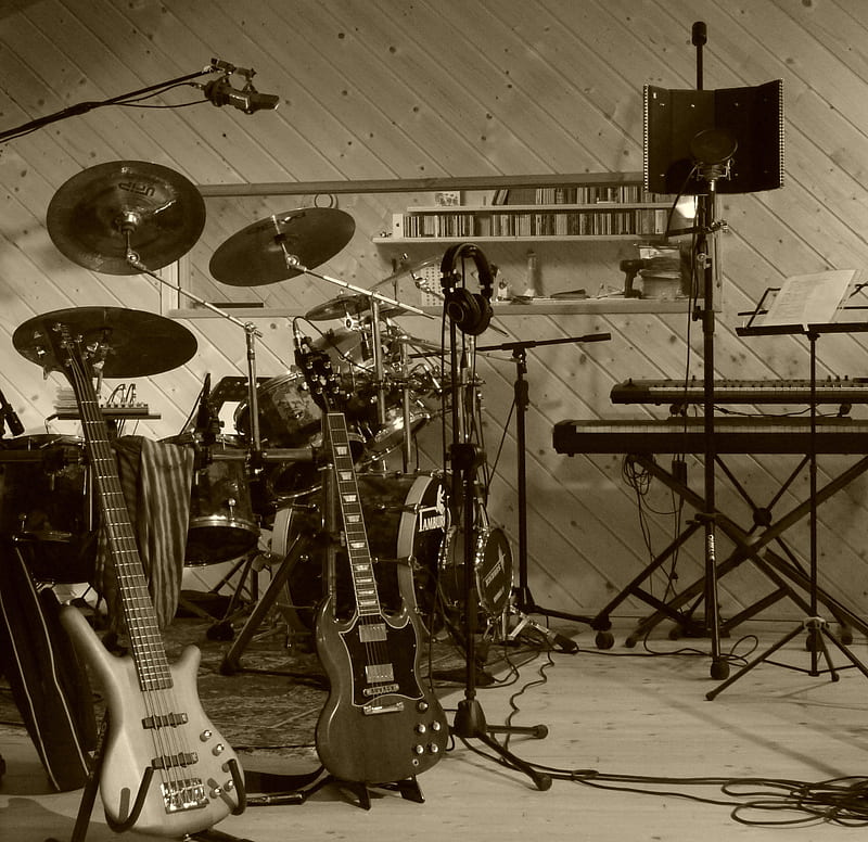 Recording studio, cuneo, guitar, bass, music, drums, recording, studio, ganesh, HD wallpaper