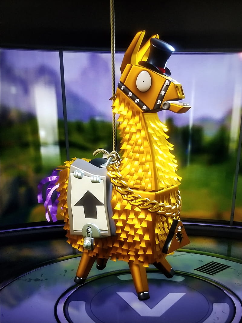 Golden Llama, fortnite, HD phone wallpaper