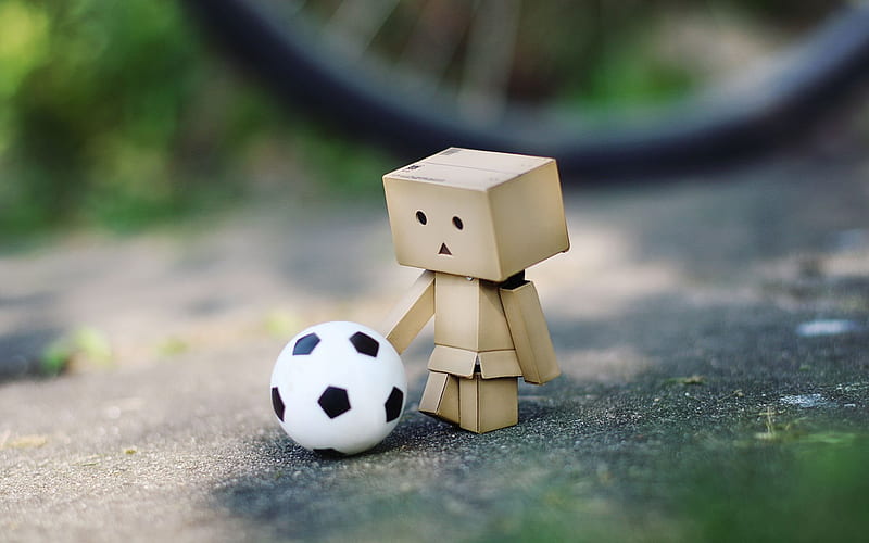 Danbo, soccer, blur, ball, cardboard robot, HD wallpaper