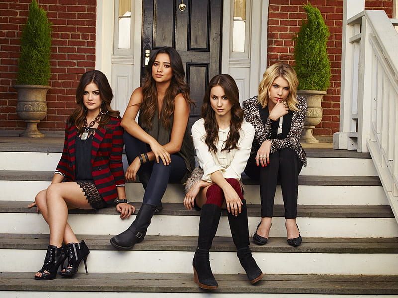 Pretty Little Liars, troian bellisario, dress, celebrity, models, lucy hale, bonito, ashley benson, entertainment, shay mitchell, people, tv series, actresses, HD wallpaper