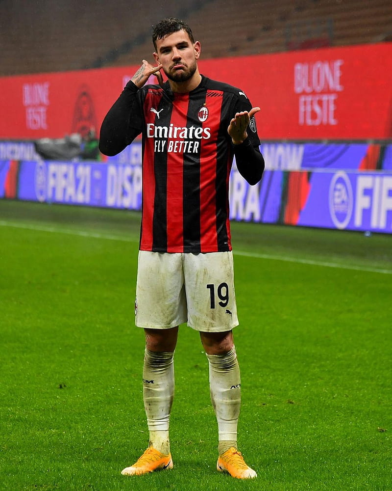 Theo Hernandez, calcio, campionato, campione, foot, football, italia, legend, milan, treno, HD phone wallpaper