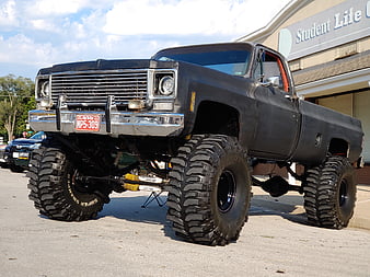 1985 chevy truck lifted wallpaper