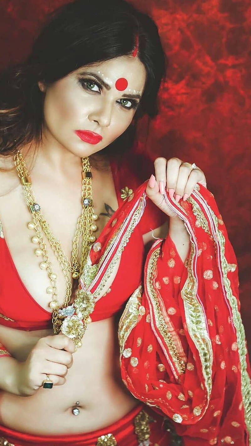 Aabha Paul, bollywood actress, bong rocks, navel show, HD phone wallpaper |  Peakpx