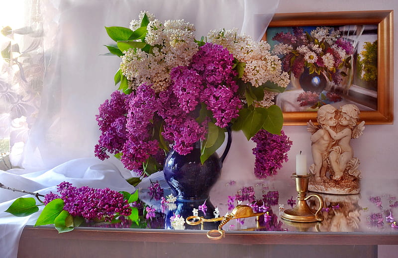 Still life with lilac, candle, pretty, art, lilac, vase, scent, bonito, still life, bouquet, flowers, room, HD wallpaper