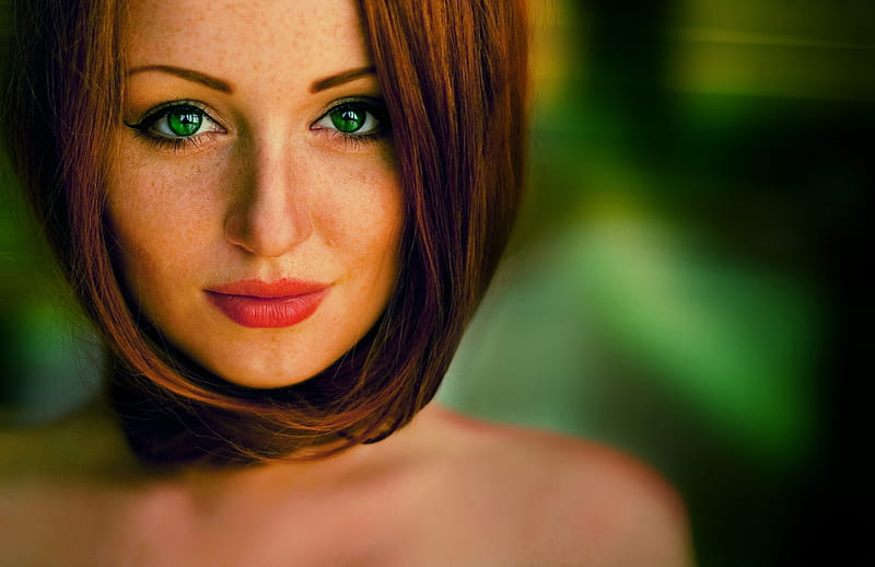 Green Eyes Girl , girls, eyes, model, HD wallpaper