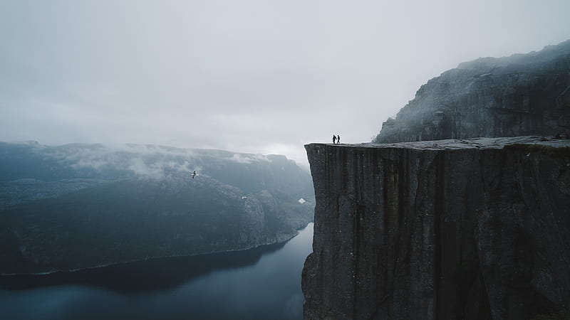Two people standing on edge of cliff at daytime, HD wallpaper | Peakpx