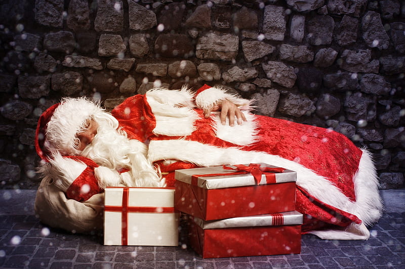 Tired Santa, red, sleep, craciun, christmas, tired, gift, old man, santa, funny, white, HD wallpaper