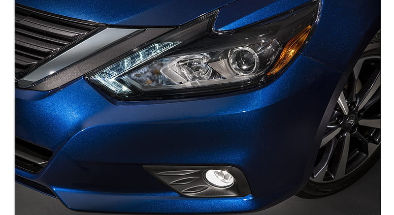 2016 Nissan Altima SR - Headlight , car, HD wallpaper