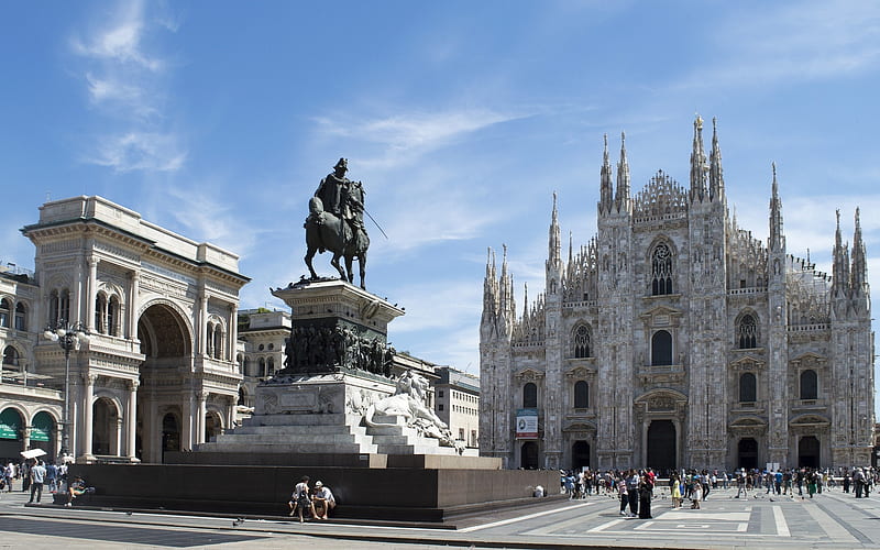 Cathedral in Milan, Italy, cathedral, monument, Milan, Italy, square, Landmark, sculpture, HD wallpaper