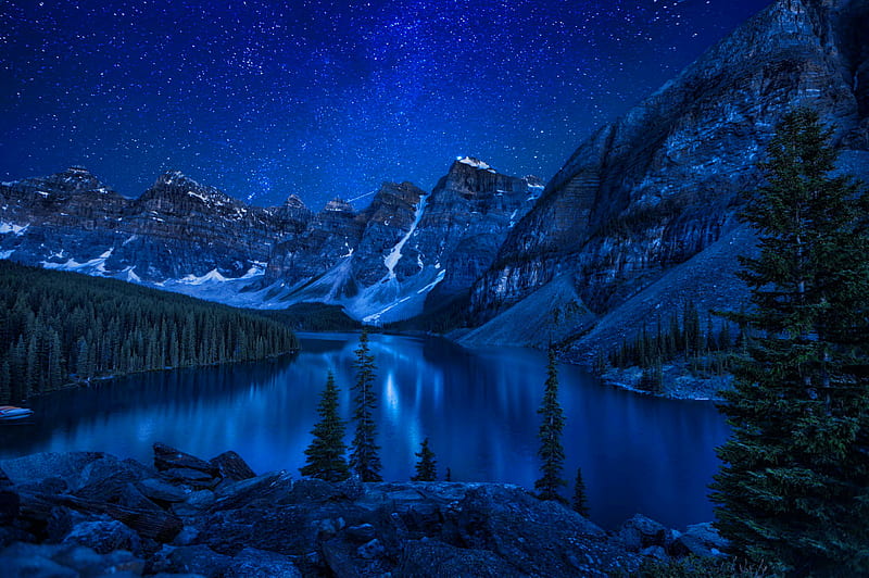 Moraine lake at night, stars, dusk, bonito, sky, lake, tranquil, serenity, Canada, Moraine, Alberta, peaceful, evening, reflection, landscape, night, HD wallpaper