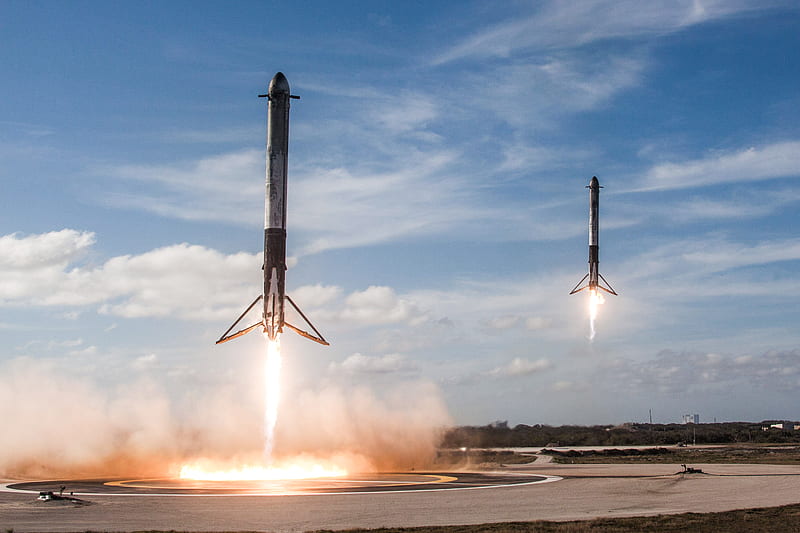 Falcon Heavy sends Jupiter-3 broadband giant toward geostationary orbit -  SpaceNews
