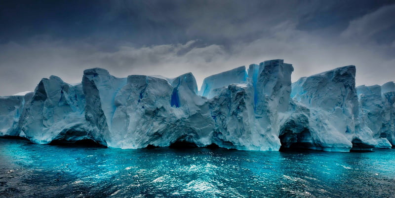 ANTARTIC ICE, mountain, water, iceberg, clouds, imposing, sea, blue, landscape, HD wallpaper