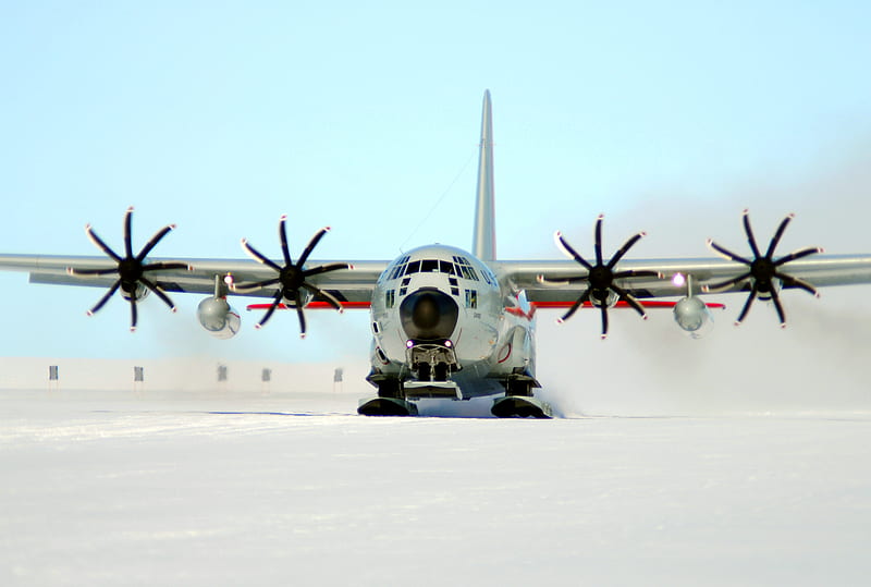 C-130 on Skis, c-130, skis, hurcules, snow, lockheed, c130, HD wallpaper
