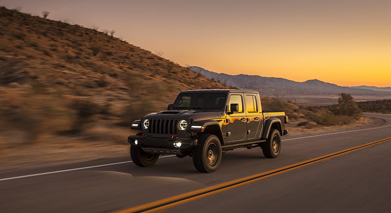 2020 Jeep Gladiator Mojave - Front Three-Quarter, car, HD wallpaper ...