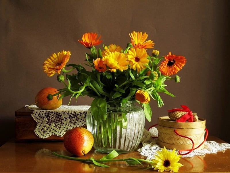 Calendula, colorful, brown, fruits, different, yellow, vase, box, still life, pears, shades, flowers, arrangement, nature, chromatic, HD wallpaper