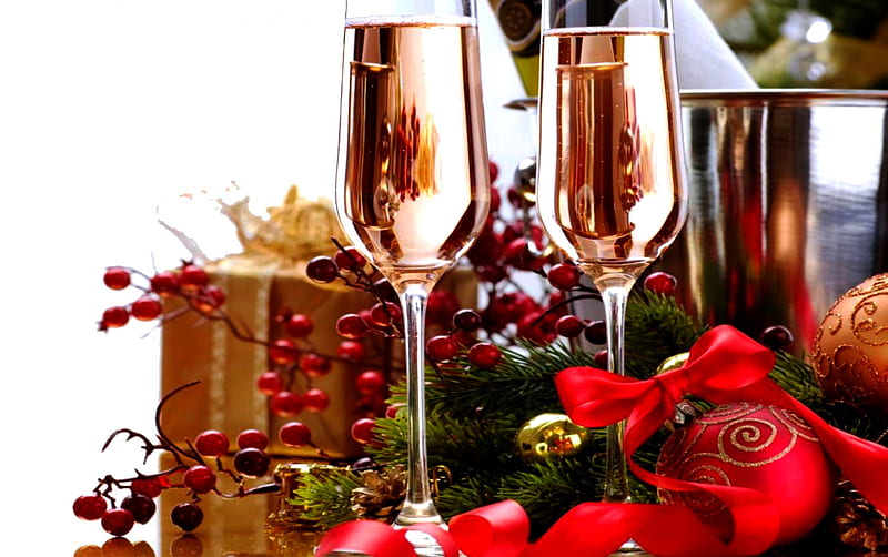 HAPPY HOLIDAYS, grapes, ball, christmas, wine, glasses, toy, new year, HD wallpaper