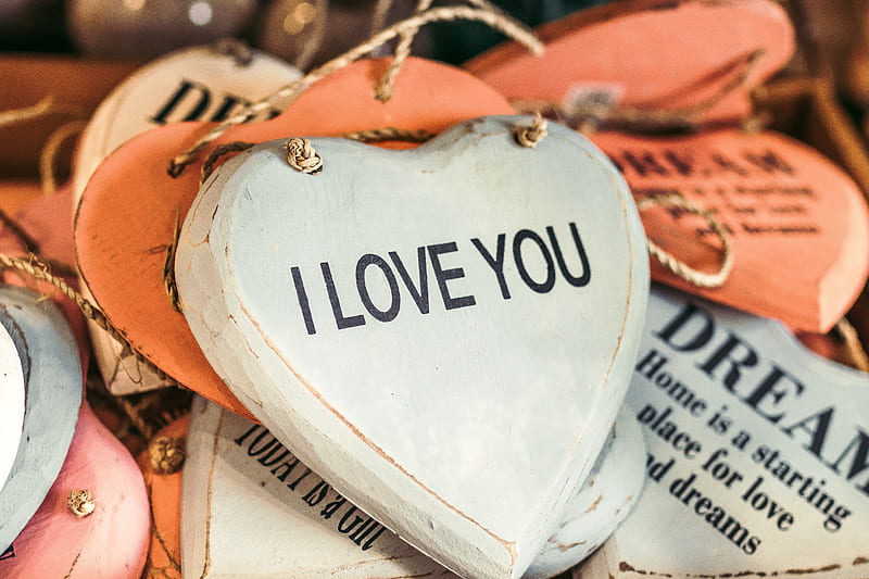 LuV❤, paper, letters, notes, heart, HD wallpaper LuV❤, paper, letters, notes, heart, HD wallpaper