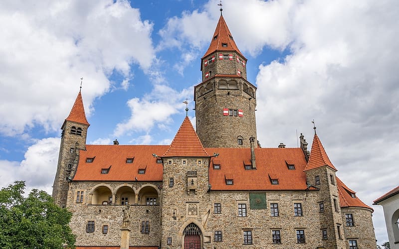 Bouzov Castle, Czechia, clouds, masonry, Czechia, castle, HD wallpaper