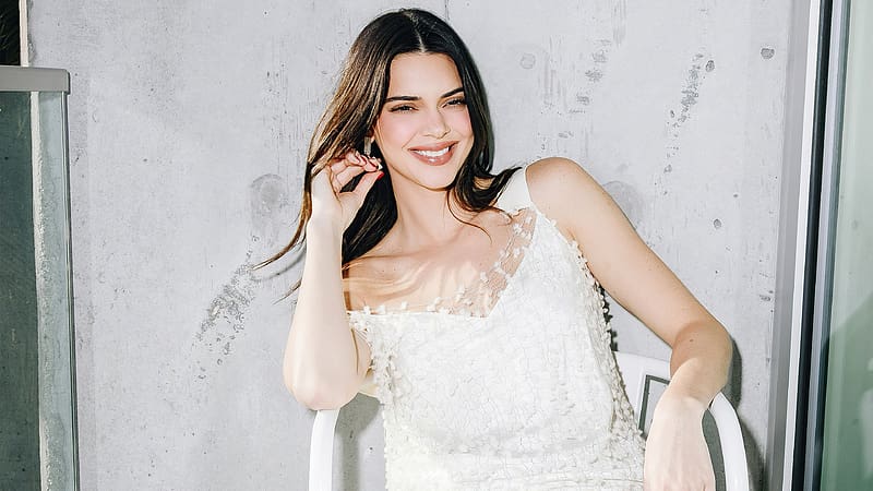 Kendall Jenner Fwrd Holiday Campaign, kendall-jenner, model, girls ...