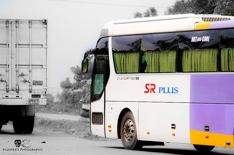 SR Plus Hyundai UXN, bus, driving, sr travels, truck, HD wallpaper