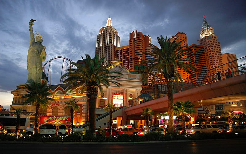 Download Las Vegas IPhone City Of Entertainment Wallpaper