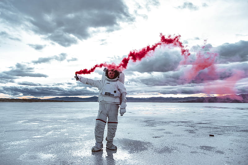 astronaut, spacesuit, colored smoke, sky, HD wallpaper