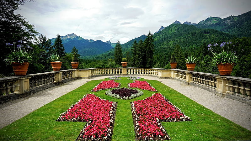 Courtyard of Linderhof Palace in Germany, Scenery, Mountains, Gardens, Flowers, Courtyards, Germany, Nature, HD wallpaper