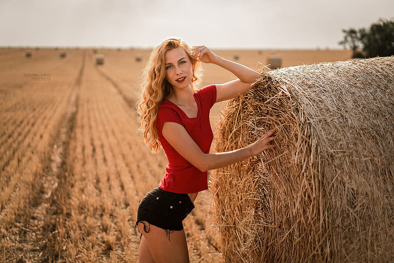 Hay Bale Pose . ., bale, cowgirl, ranch, hay, outdoors, field, style, western, blondes, HD wallpaper
