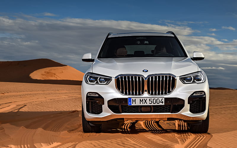 BMW X5 M Sport, 2018, XDrive30d, front view, white luxury crossover, new white X5, German cars, BMW, HD wallpaper