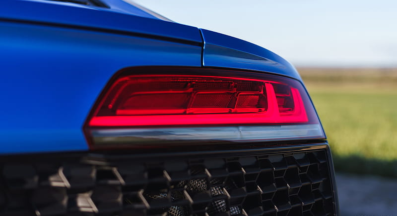 2019 Audi R8 V10 Coupe quattro (UK-Spec) - Tail Light , car, HD wallpaper