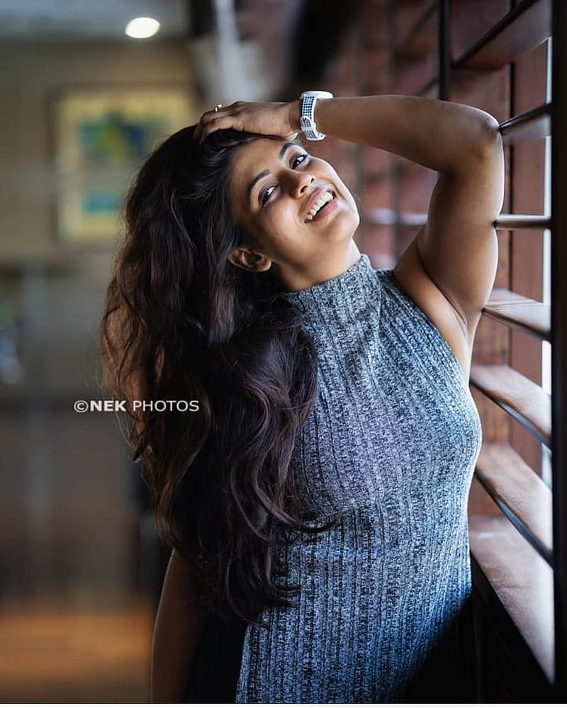 Ramya Pandiyan, actress, HD phone wallpaper