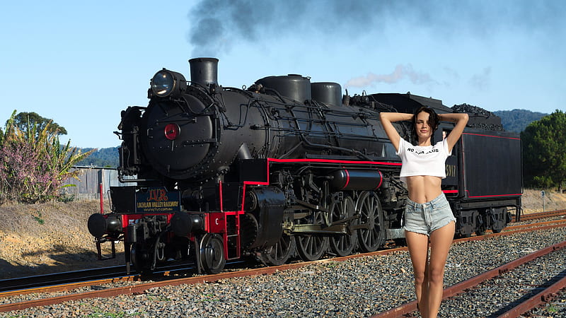 Ariel Walking Along the Tracks, brunette, model, train, shorts, HD wallpaper