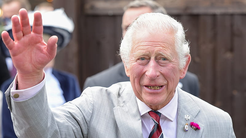 Prince Charles' swollen fingers spark concern from royal fans, HD ...