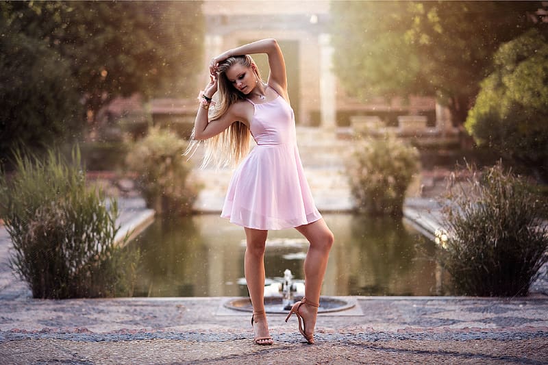 Model Posing in a Pink Dress, outdoors, model, dress, blonde, pool, HD wallpaper