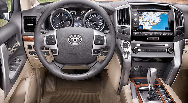 2013 Toyota Land Cruiser - Interior , car, HD wallpaper