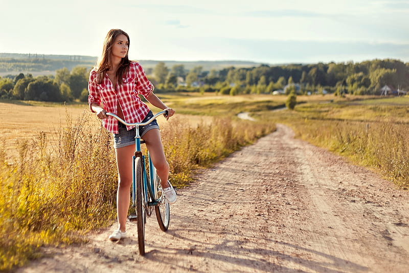 Out for a Ride in the Country, bicycle, brunette, model, shorts, road, HD wallpaper