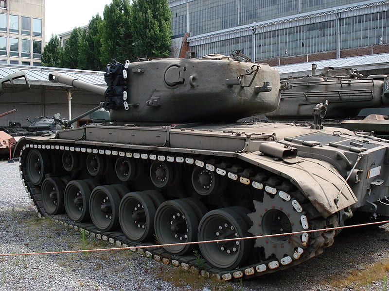 Американский танк с узкой башней.