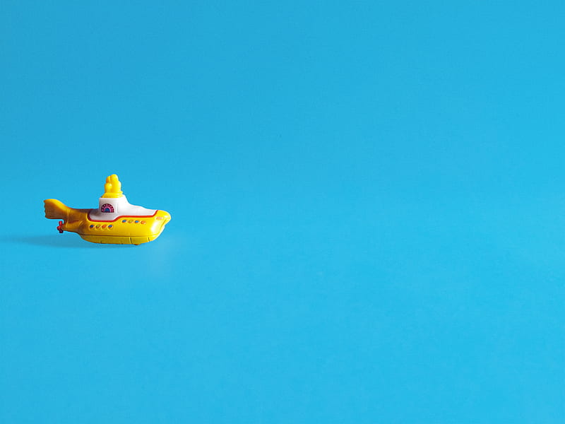 yellow and black inflatable boat on blue sky, HD wallpaper