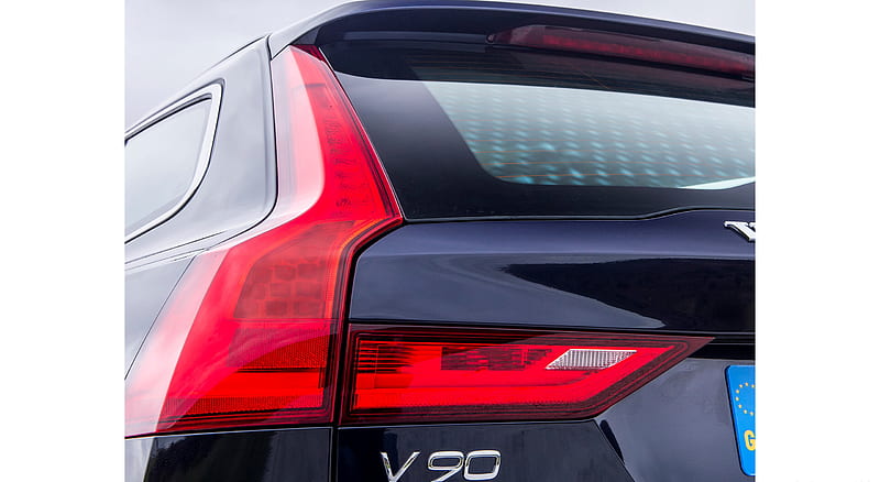 2017 Volvo V90 D4 2.0 Diesel (UK-Spec) - Tail Light , car, HD wallpaper