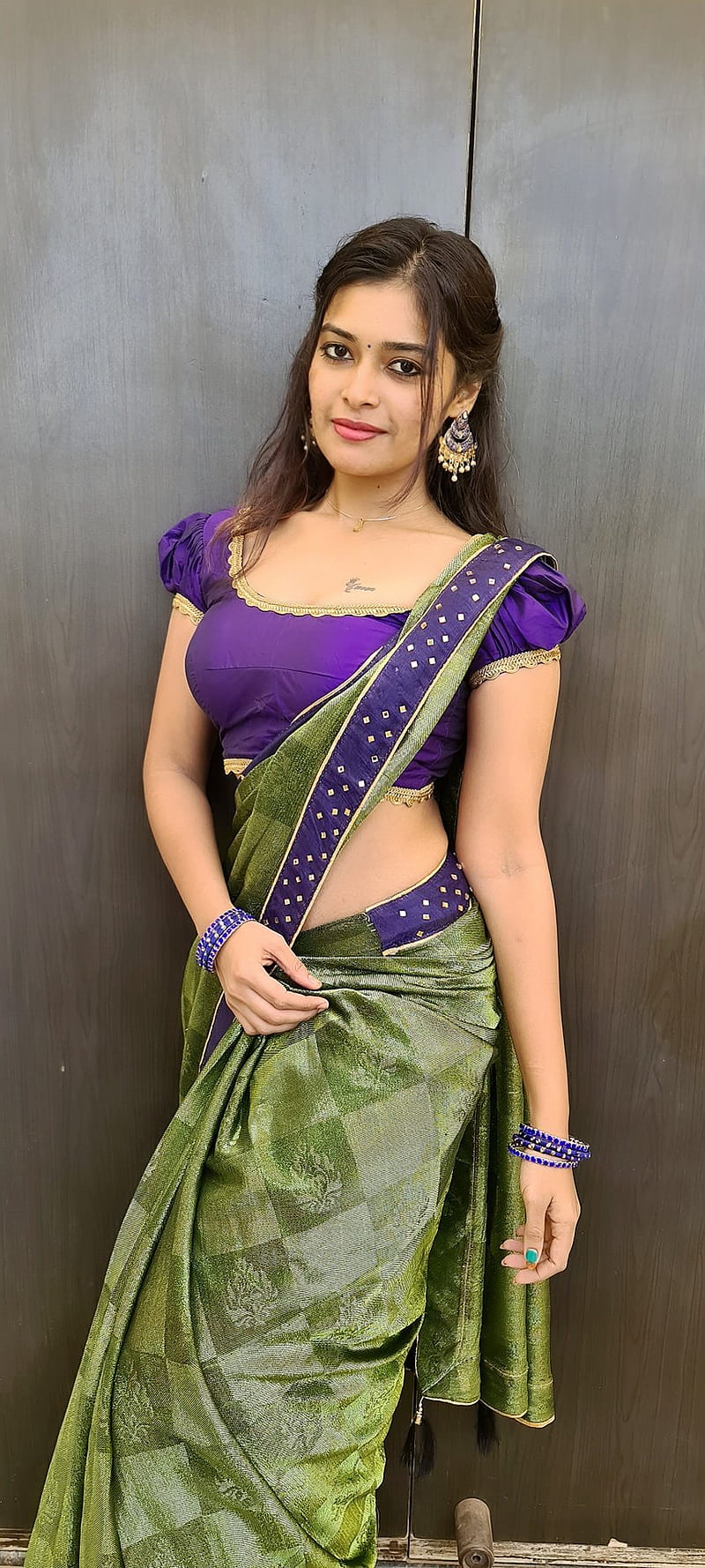 Dharsha gupta , actress, model, serial, traditional, HD phone wallpaper