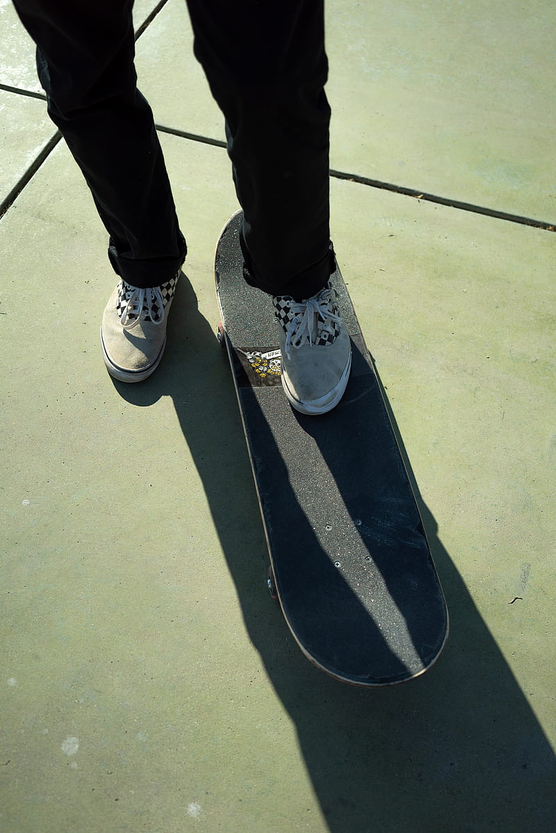 skate, legs, sneakers, pants, style, HD phone wallpaper