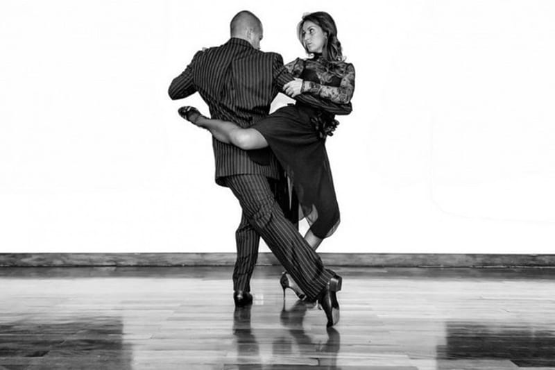 Tango Dancers Tango Sensual Movements Black And White Dancing Couple Bonito Hd Wallpaper
